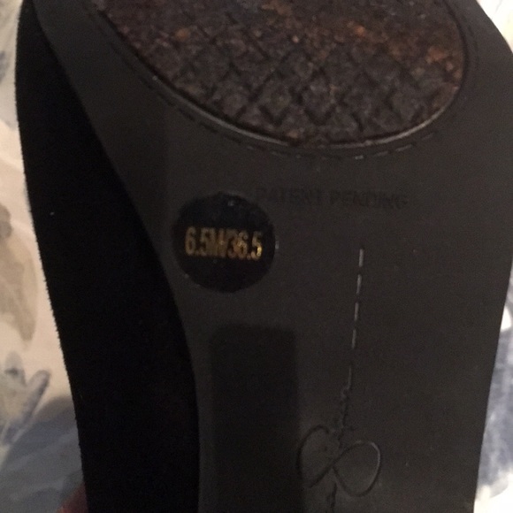 heels - Picture 4 of 6